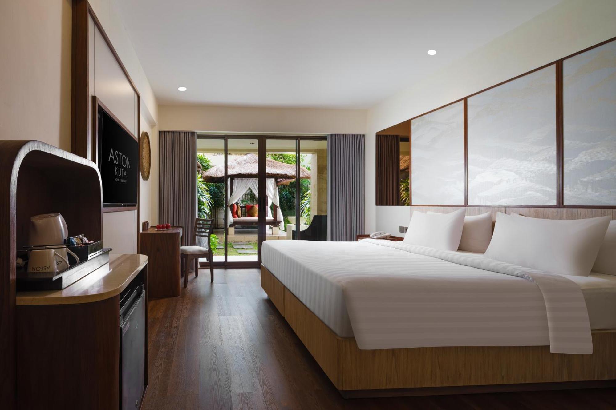 Aston Kuta Hotel And Residence Exterior photo